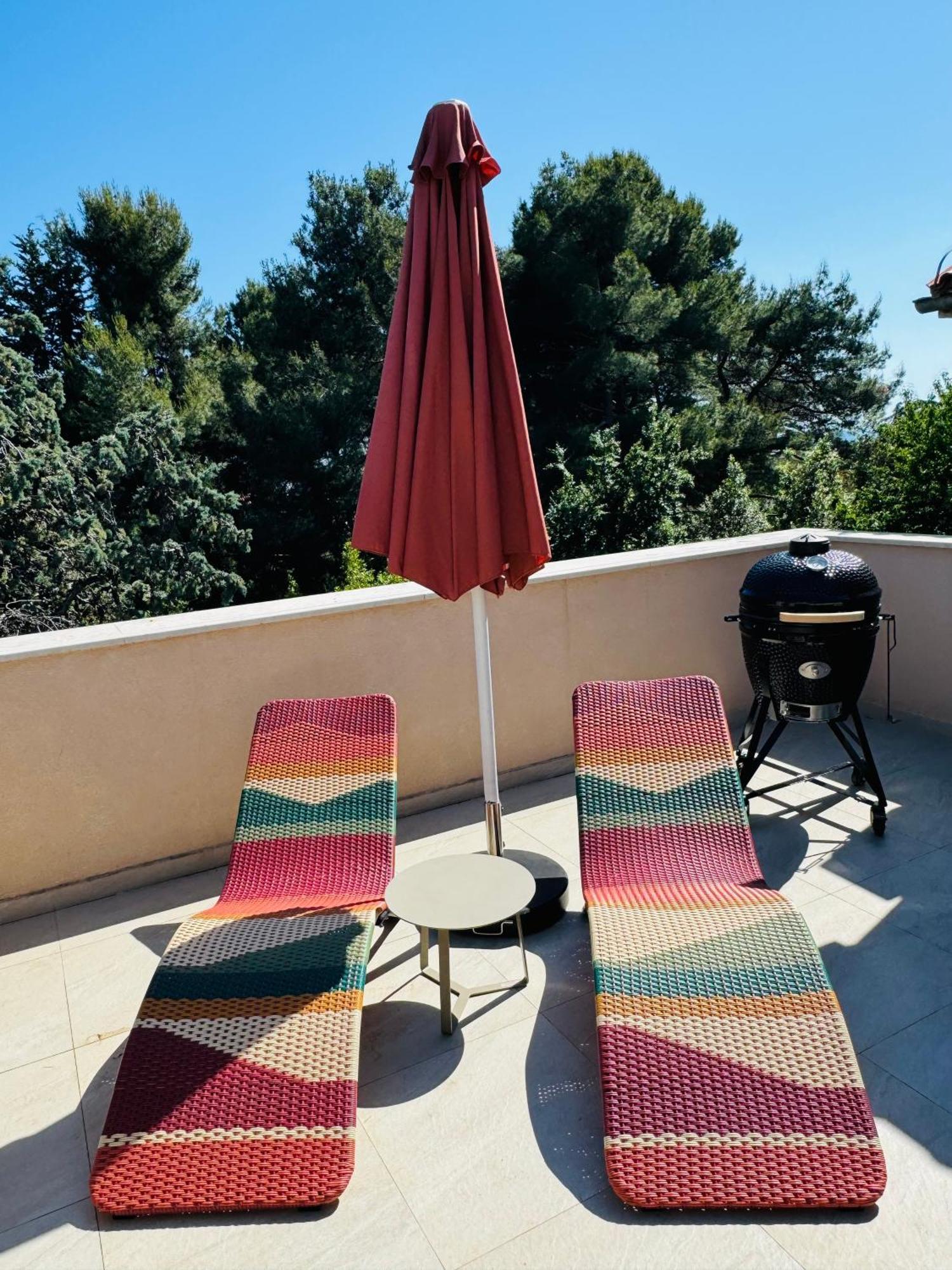 Just Renovated Stylish 2 Bedrooms Apartment Only A Few Steps From The Beach! Novigrad Istria エクステリア 写真